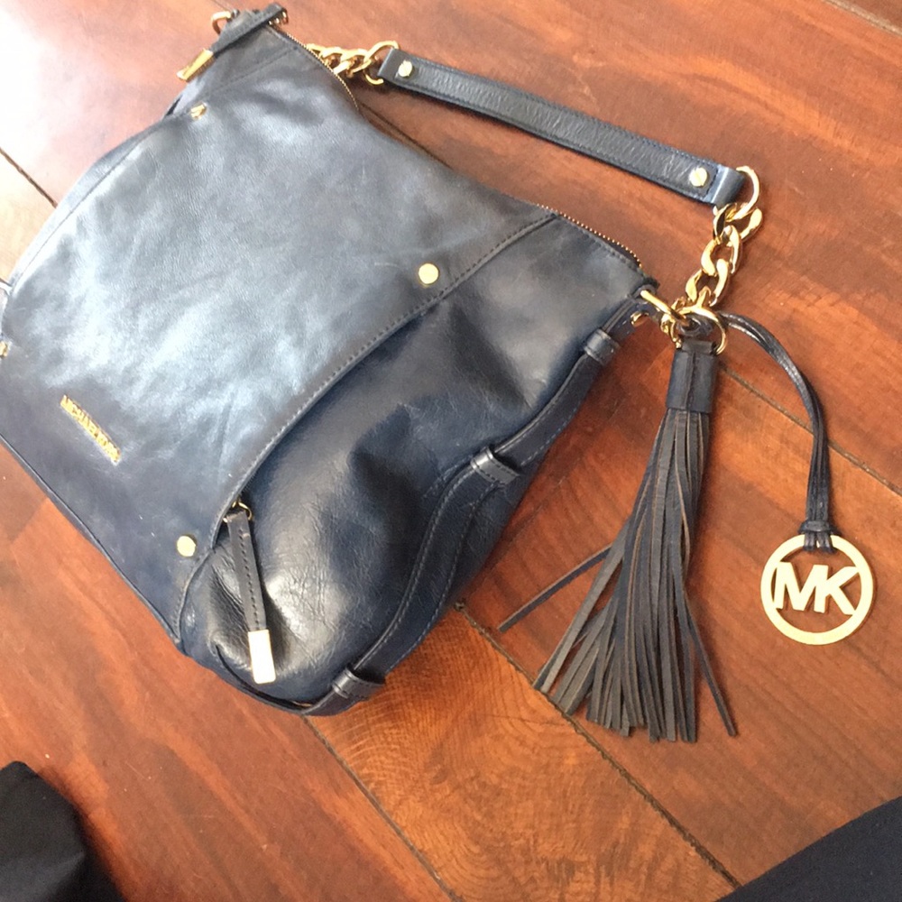 Michael Kors Leather tote shoulder purse - Picture 7 of 8